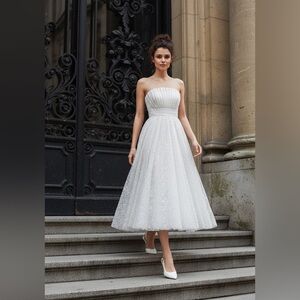 Chic White Lace Dress vintage from the 1950s